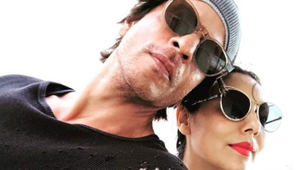 After so many years, Gauri Khan allows Shah Rukh Khan to post a selfie with her-Have a look