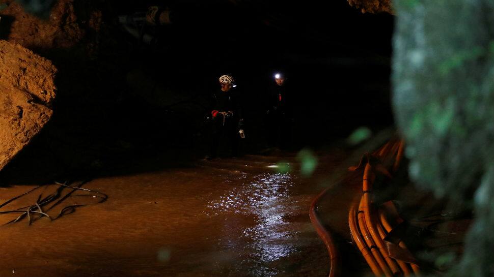 Donald Trump praises efforts to rescue children trapped in Thai cave