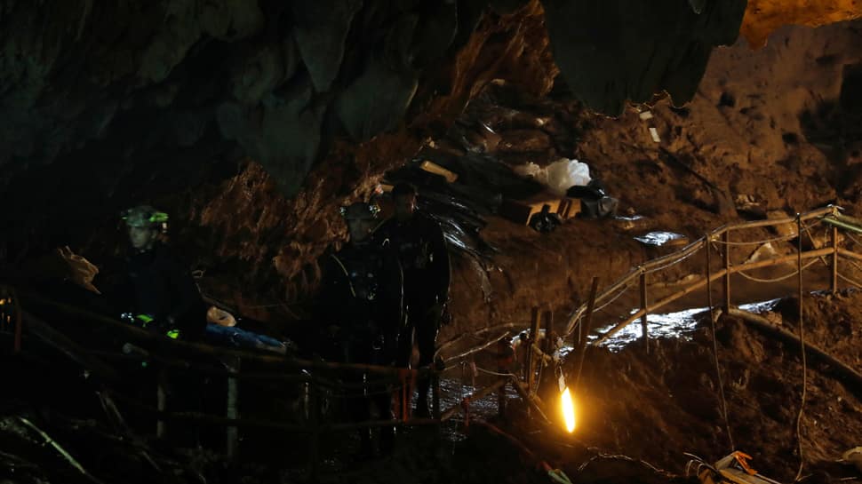 Mission to rescue Thai children from Tham Luang cave resumes, ‘good news’ likely in a few hours