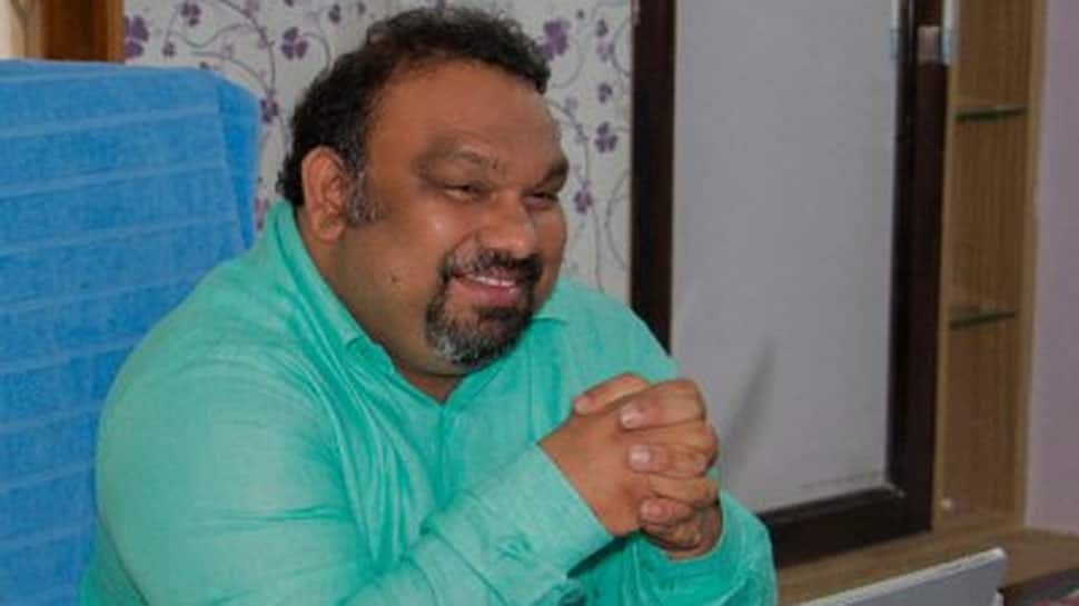 Actor-film critic Kathi Mahesh banned from entering Hyderabad for 6 months