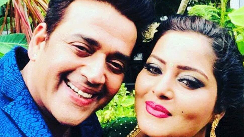 Sanki Daroga Ravi Kishan&#039;s &#039;romantic&#039; video with Bhojpuri hotcake Anjana Singh is the best thing you will watch today