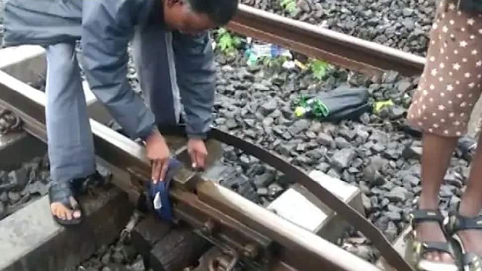 Employees weren&#039;t tying fractured tracks with cloth, was just a marker: Railway on viral video