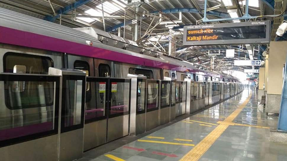 Delhi Metro&#039;s Magenta Line services between RK Puram and IGI T1 Airport hit during evening rush hours