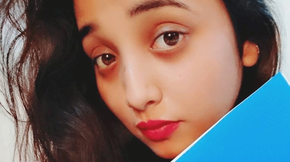 Bhojpuri hotcake Rani Chatterjee cries in her latest Instagram picture-See inside