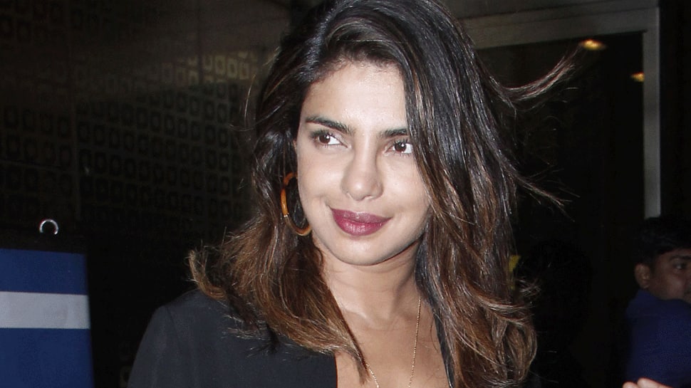 Priyanka Chopra wraps up shooting for Hollywood film Isn&#039;t It Romantic