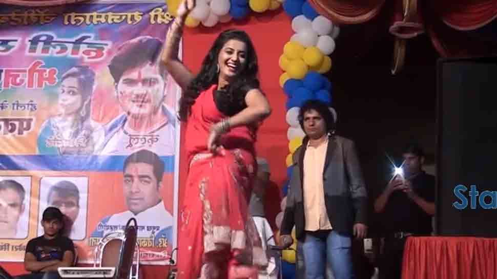  Bhojpuri sizzler Akshara Singh&#039;s Holi dance video crosses 22 lakh views on YouTube — Watch