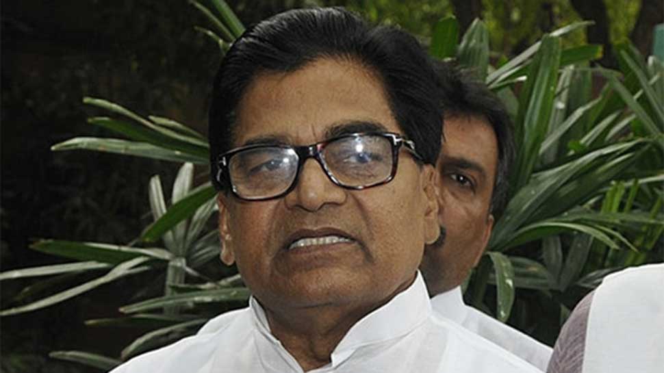 SP MP Ram Gopal Yadav gets abusive when asked about party&#039;s stand on trust vote, uses cuss word