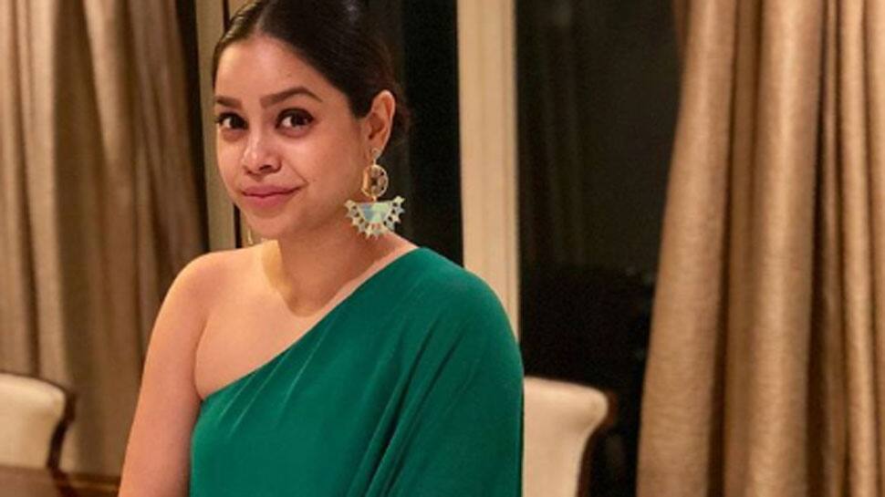 Kapil Sharma&#039;s co-star Sumona Chakravarti suffers bruises, blasts beauty service provider—See pics