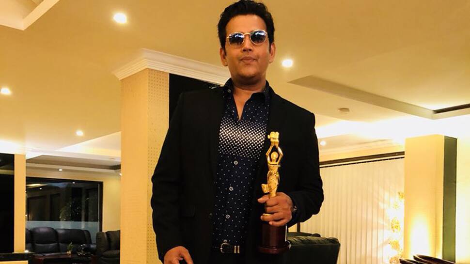 Megastar Ravi Kishan felicitated with Najir Husain Award