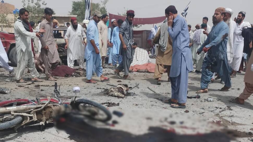 Blast in Quetta in Balochistan as Pakistan votes, several casualties feared