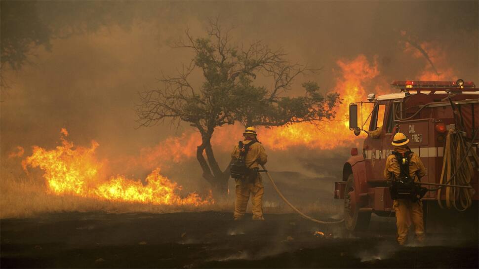 NASA releases satellite image of California shrouded in smoke due to deadly wildfire