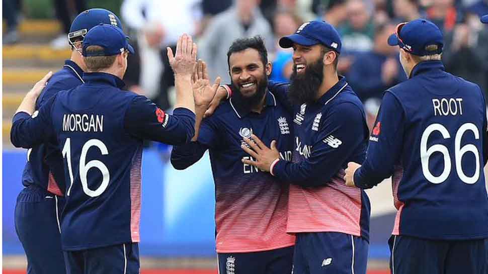 Former England greats criticise Adil Rashid Test recall