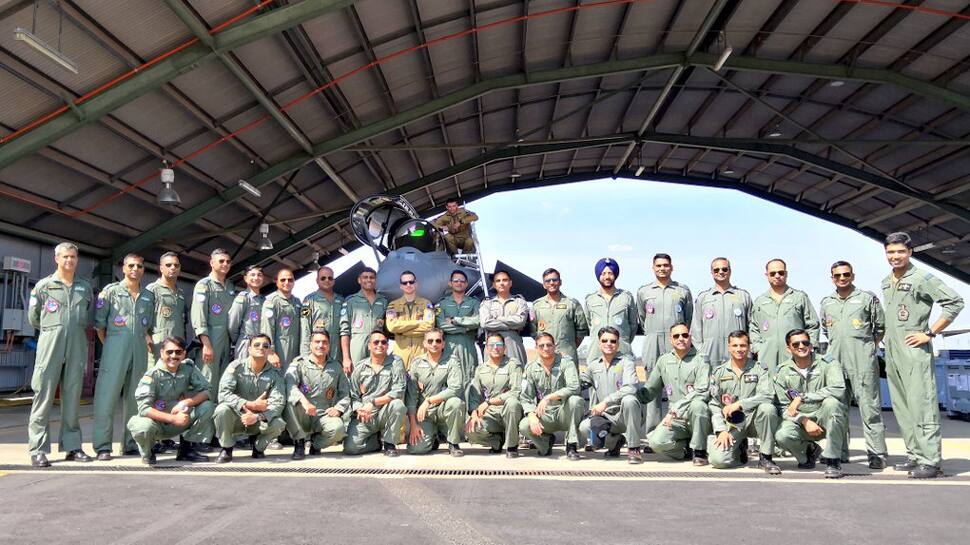 IAF Sukhoi Su-30MKIs refuel midair, fly with F/A-18 Hornet fighters during Exercise Pitch Black 2018