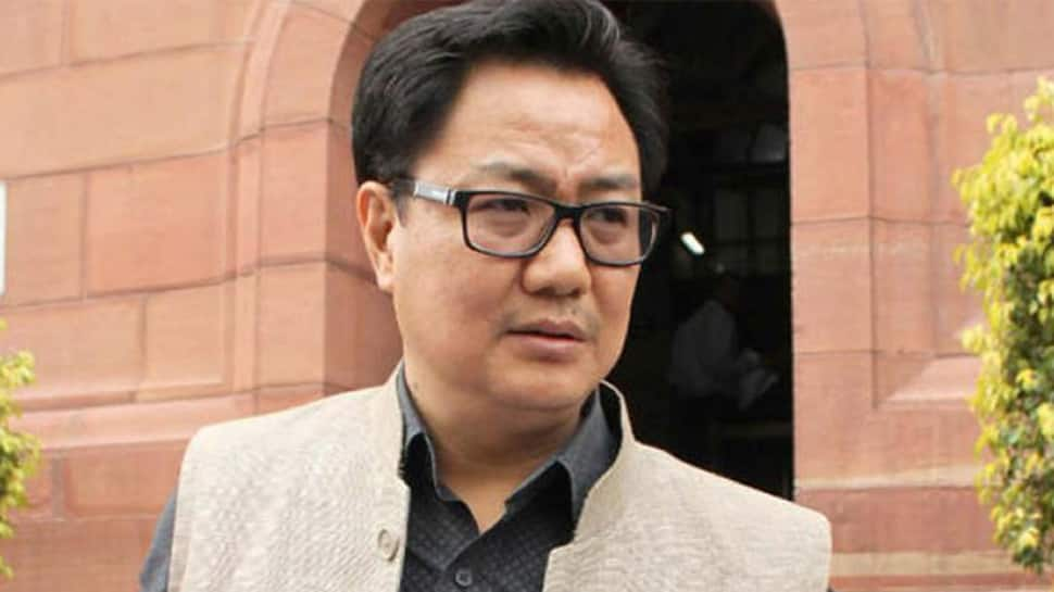 Rijiju seeks apology from Congress over Tharoor’s headgear remark on PM Modi