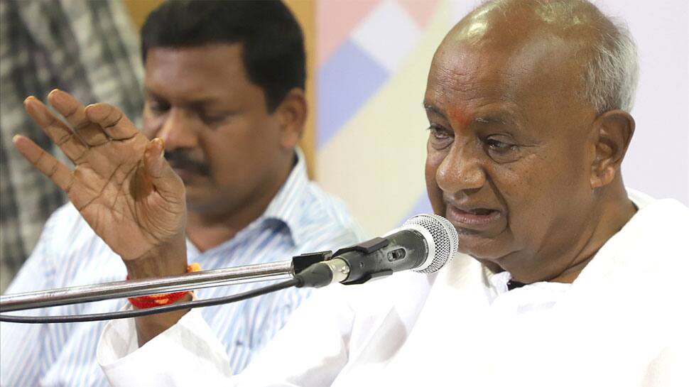 Decide who is the &quot;real&quot; CM in your family, BJP asks HD Deve Gowda