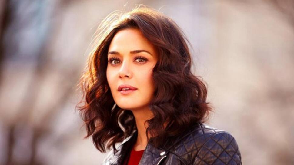 Preity Zinta shares her look from &#039;Bhaiaji Superhit&#039;