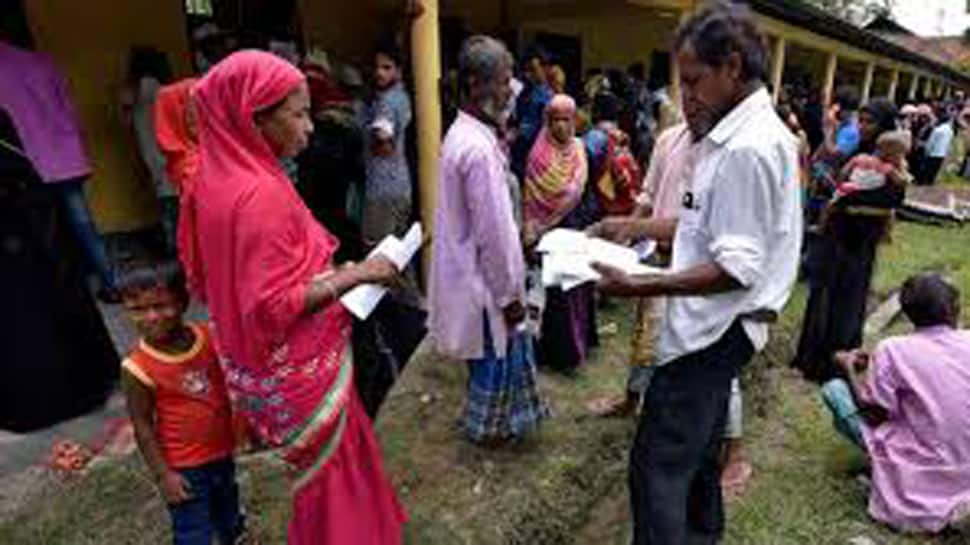 SC rebukes Assam NRC coordinator, RGI, restrains them from talking to media