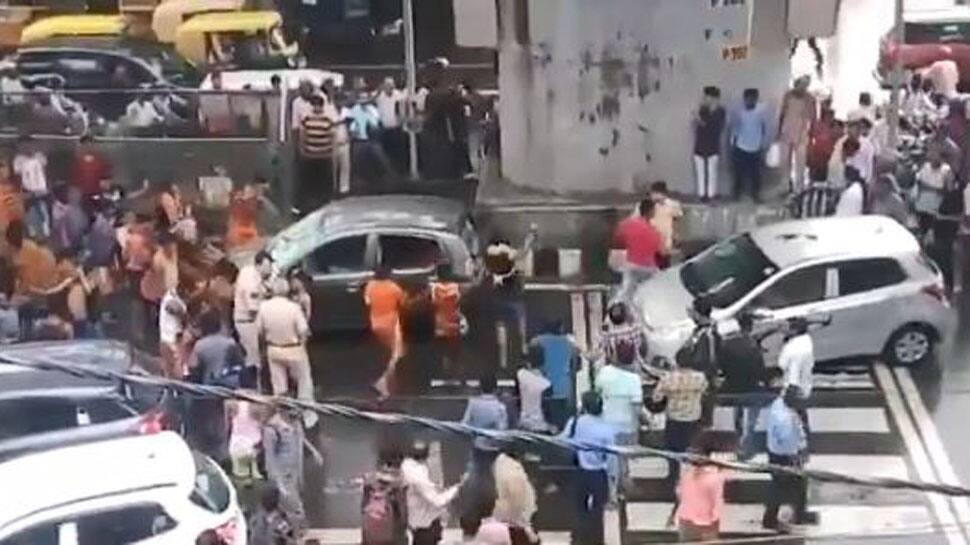 Watch: 'Kanwariyas' create ruckus, damage vehicle on Delhi street