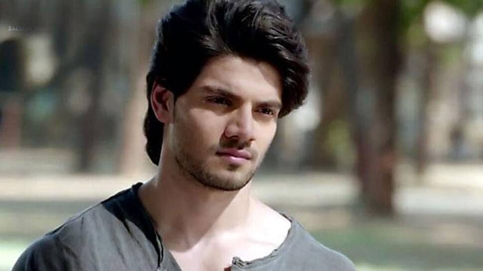 Sooraj Pancholi to play soldier in next, to visit Amritsar army base camp