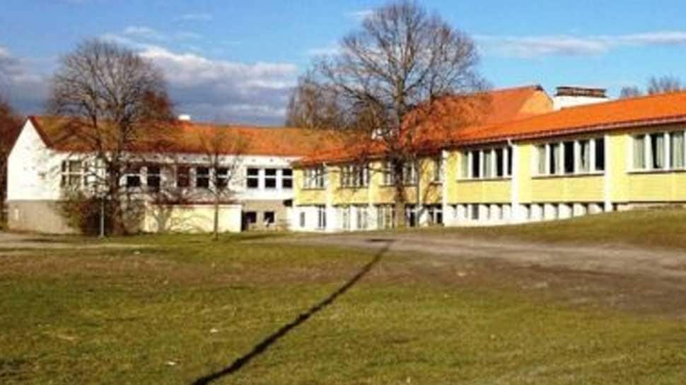 Muslim teacher, who lost his job in Norway for refusing to shake hands with women, alleges discrimination