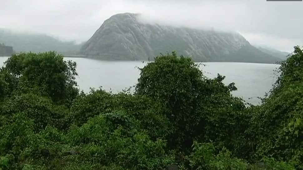 Kerala rain: 60 tourists, including foreigners, stranded in Munnar resort; US issues travel advisory