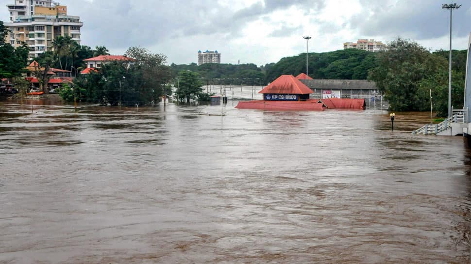 Losses worth Rs 8,316 crore due to floods in Kerala, says CM Pinarayi Vijayan