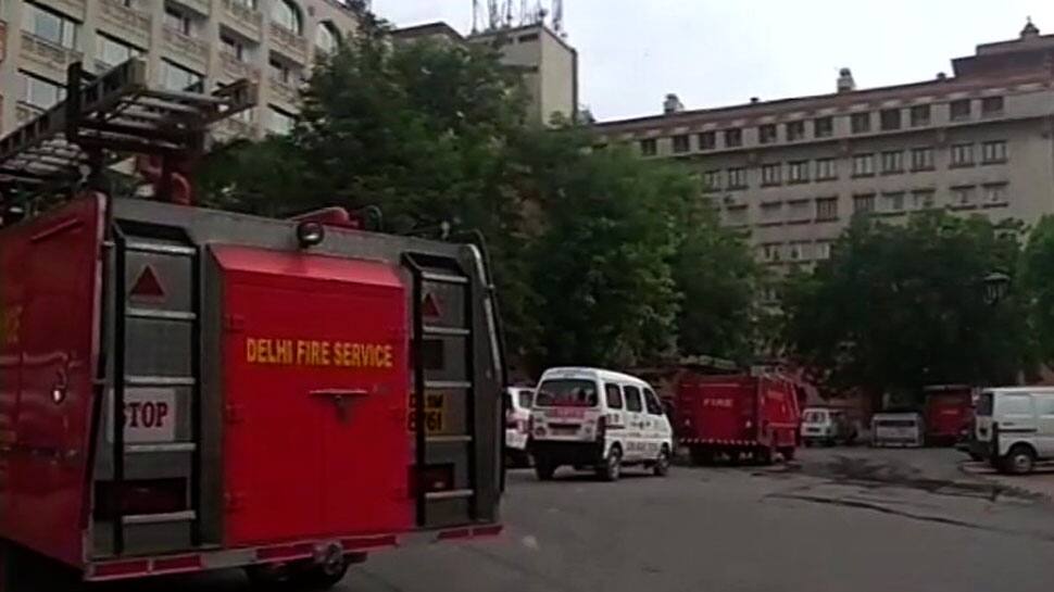 Fire breaks out at Delhi&#039;s Ashoka Hotel