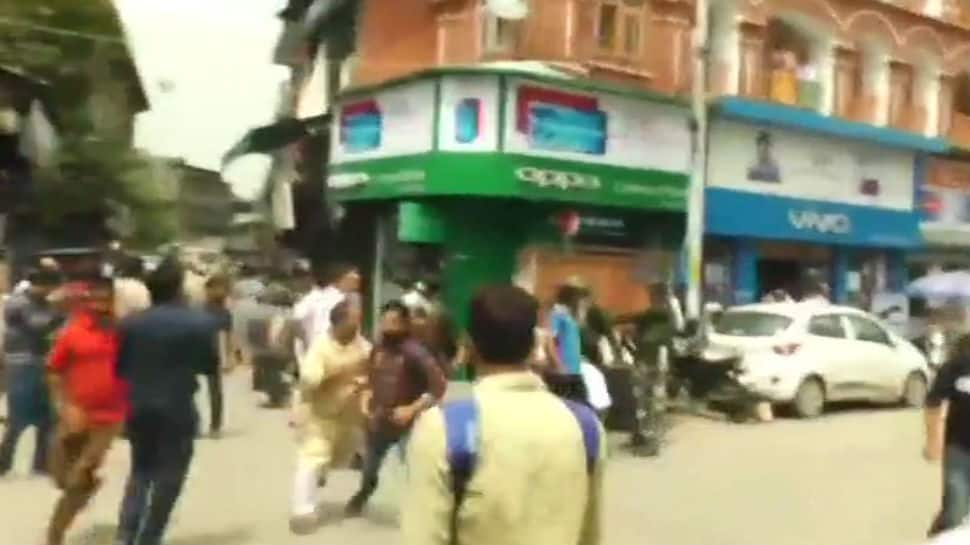 Locals thrash man in Srinagar for unfurling Indian flag