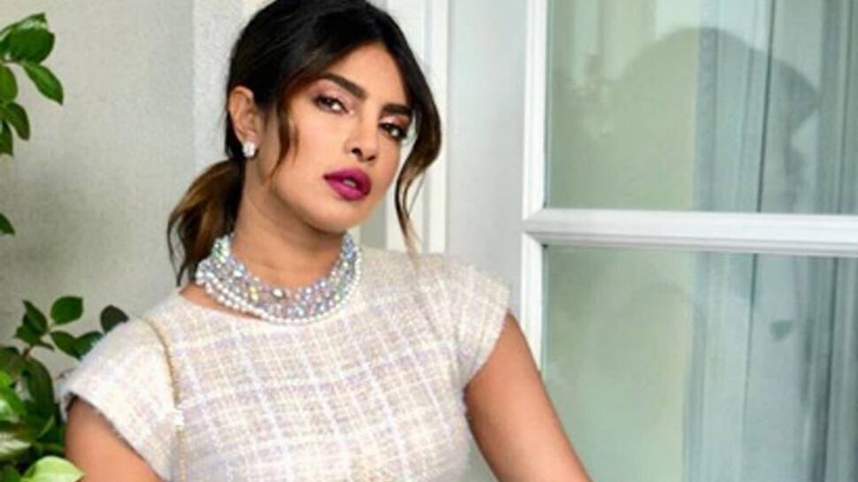 Priyanka Chopra flashes huge diamond ring on finger to confirm engagement? —See pic