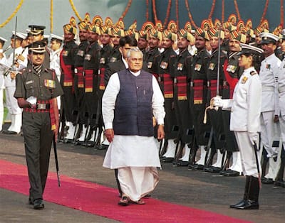 Atal Bihari Vajpayee inspects the guard of honour during the Independence Day function in 1999. 