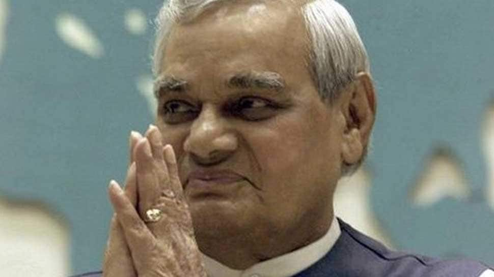 Watch live streaming on mobile, desktop of former PM Atal Bihari Vajpayee&#039;s final journey and his last rites at the Smriti Sthal