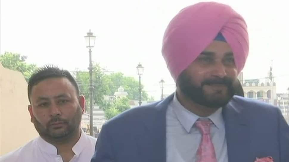 Navjot Singh Sidhu to attend swearing-in ceremony of Imran Khan