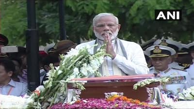 Prime Minister Narendra Modi paying tribute to Atal Bihari Vajpayee