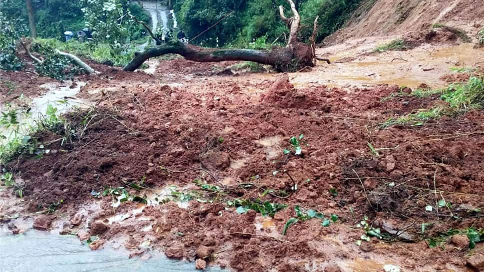 Heavy rains lashes Karnataka, landslides in Kodagu district