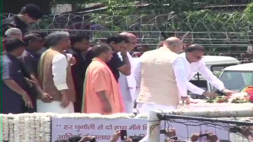 Atal Bihari Vajpayee&#039;s &#039;asthi kalash yatra&#039; begins; Amit Shah, Rajnath Singh take part