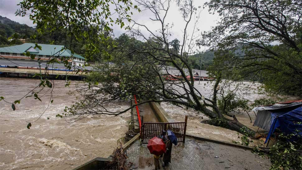 Ayyappa devotees asked not to go to Sabarimala shrine as flood waters remain