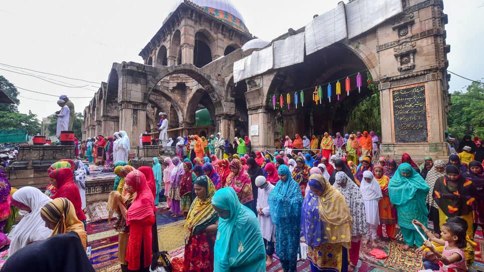 President Kovind, PM Modi extend Eid ul Adha wishes