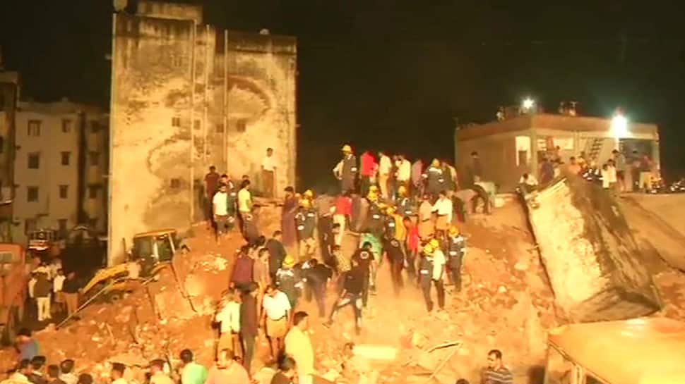 Gujarat: 10 people feared trapped after building collapses in Ahmedabad&#039;s Odhav area, rescue operations underway