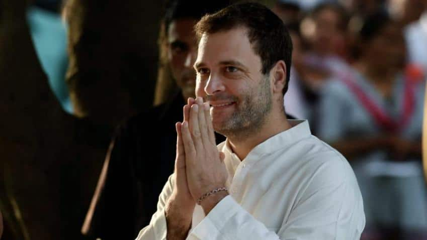 Rahul Gandhi allows air ambulance to fly first during Kerala visit