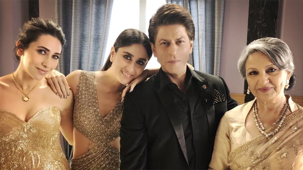 Shah Rukh Khan, Kareena, Karisma and Sharmila Tagore make for a picture perfect frame! See pics