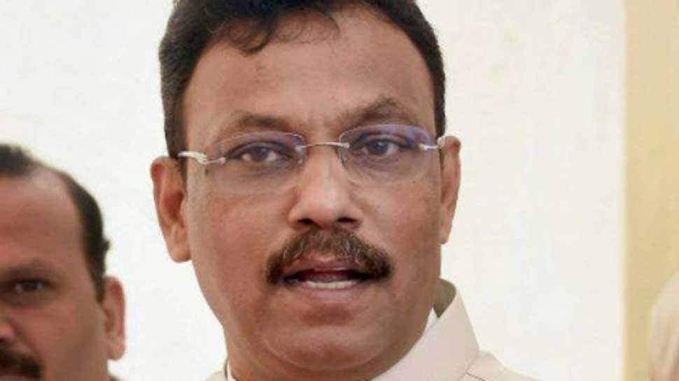 Bhagwad Gita &#039;non-religious&#039;, nothing wrong in distributing it in educational institutions: Tawde