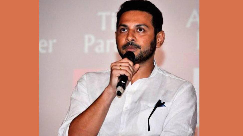 Apurva Asrani takes dig at Kangana&#039;s &#039;hara-kiri&#039;