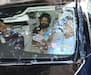Shahid-Mira wave at paps outside Hinduja hospital