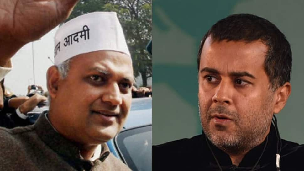 Somnath Bharti vs Chetan Bhagat over BJP and IIT alumni awards