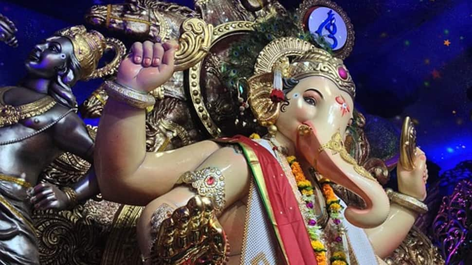 Ganesh Chaturthi Special: Wish your loved ones with these WhatsApp messages, SMS