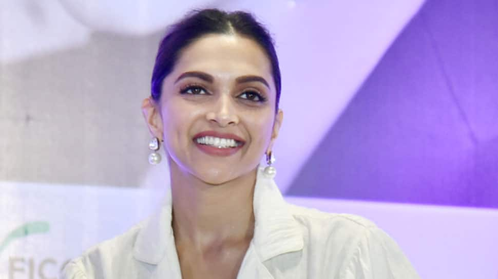 Deepika Padukone no longer a part of Vishal Bhardwaj&#039;s film?