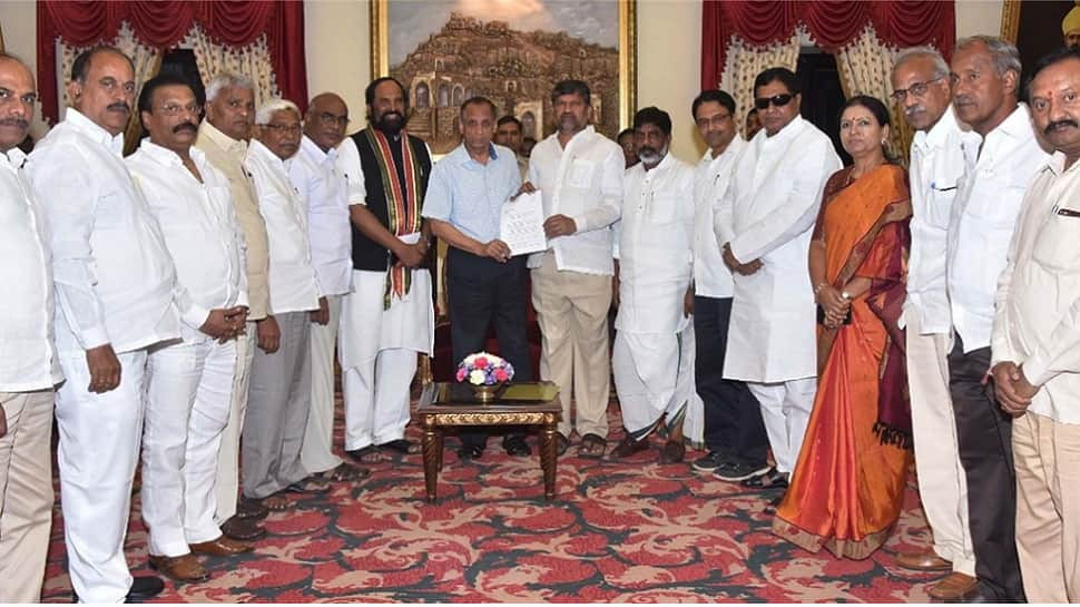 Telangana: Congress, TDP, CPI form grand alliance against TRS; call for President&#039;s rule