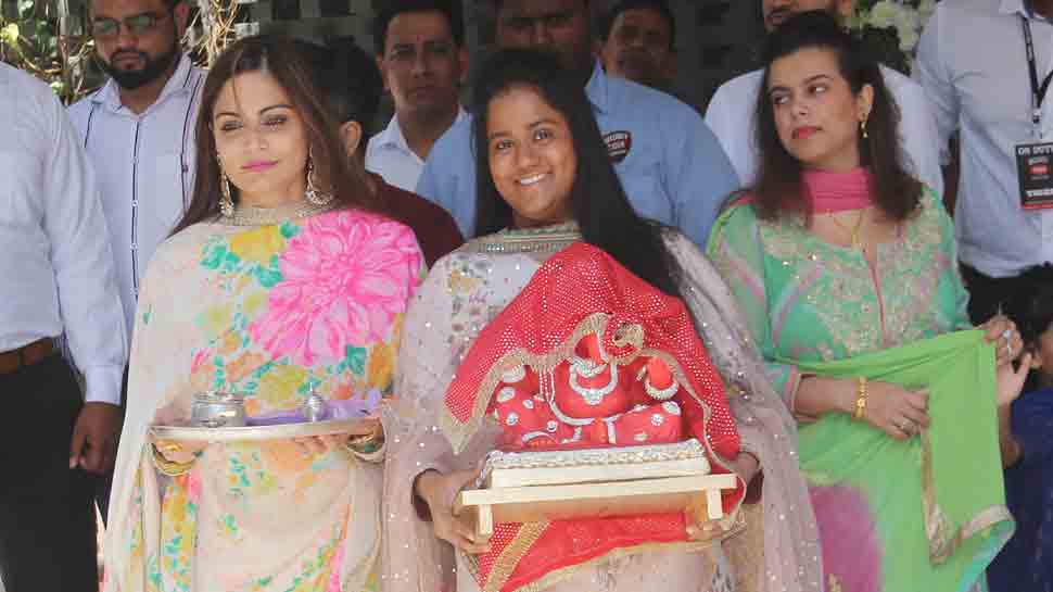 Ganesh Chaturthi 2018: Salman Khan&#039;s sisters Alvira, Arpita welcome Bappa home