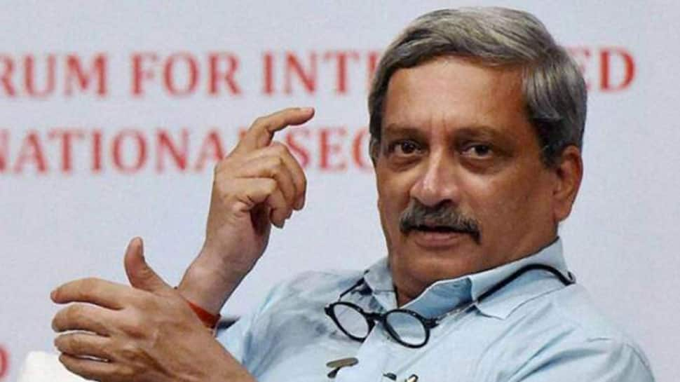 Manohar Parrikar likely to continue as Goa CM for now, &#039;exact arrangement&#039; expected by next week