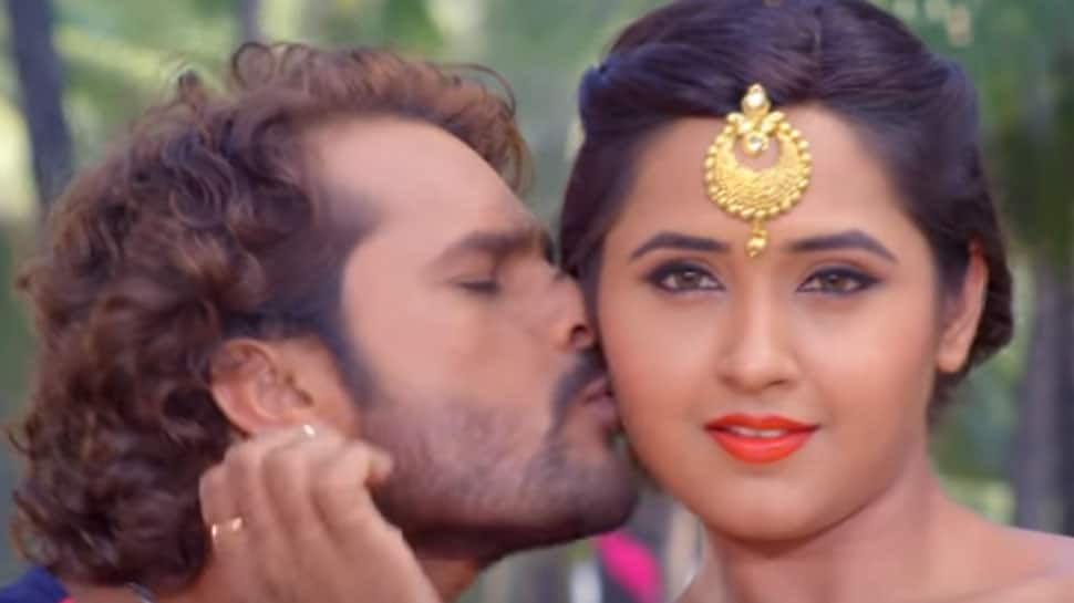 Khesari Lal Yadav And Kajal Raghwanis Dhukur Dhukur Full Video Song Out Watch Bhojpuri News 2619